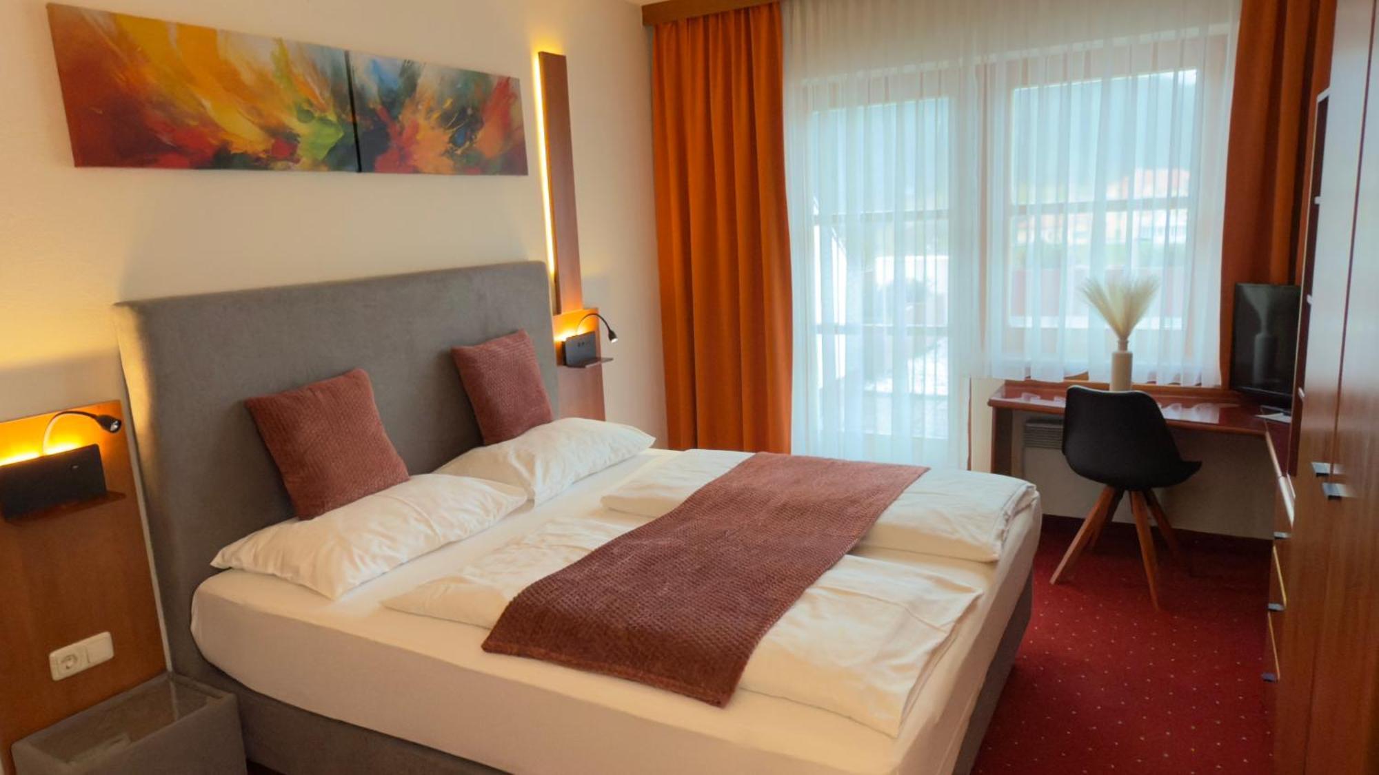 Vitalhotel Krainz ลอยแพร์ดอร์ฟ เบ เฟิร์สเทนเฟลด์ ภายนอก รูปภาพ
